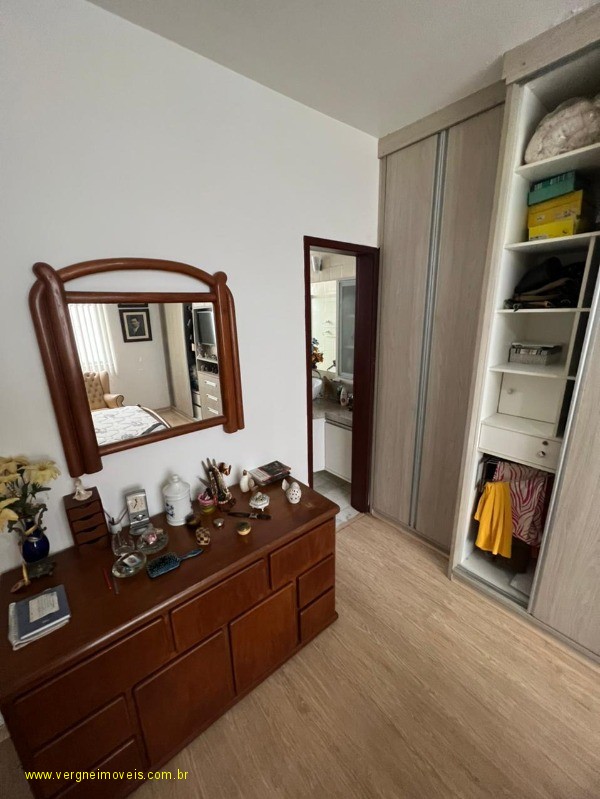 Apartamento à venda com 3 quartos, 80m² - Foto 15