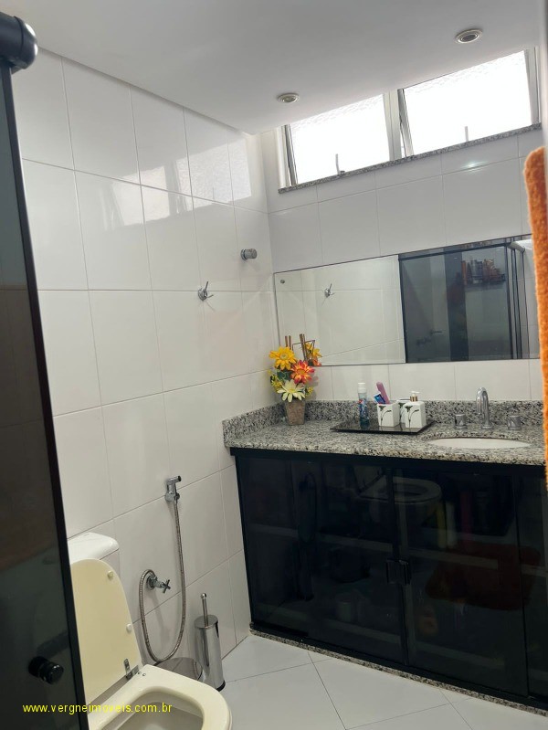 Apartamento à venda com 4 quartos, 245m² - Foto 13