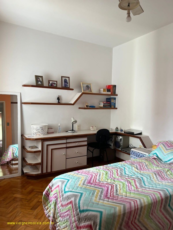 Apartamento à venda com 4 quartos, 245m² - Foto 9