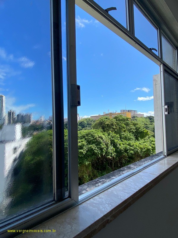 Apartamento à venda com 4 quartos, 210m² - Foto 23