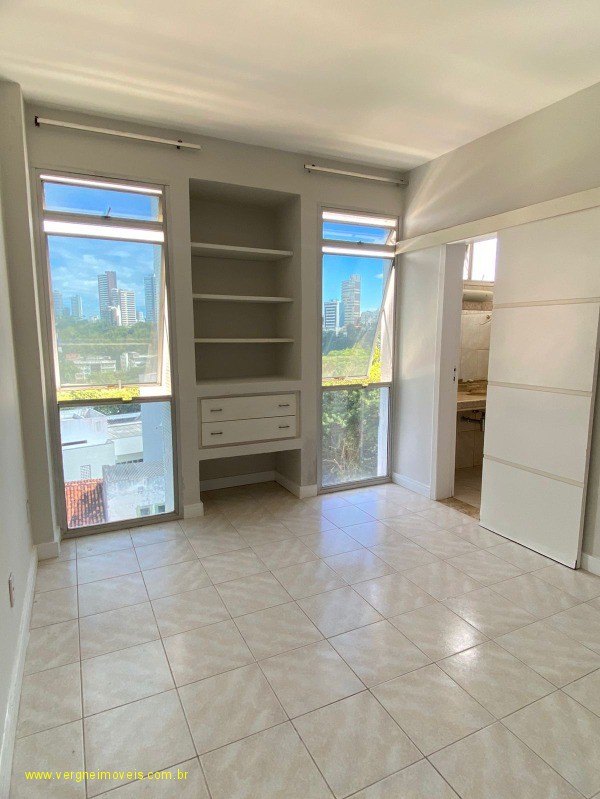 Apartamento à venda com 4 quartos, 210m² - Foto 11