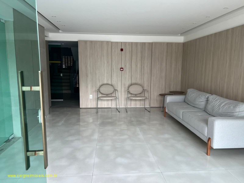 Apartamento à venda com 4 quartos, 245m² - Foto 19