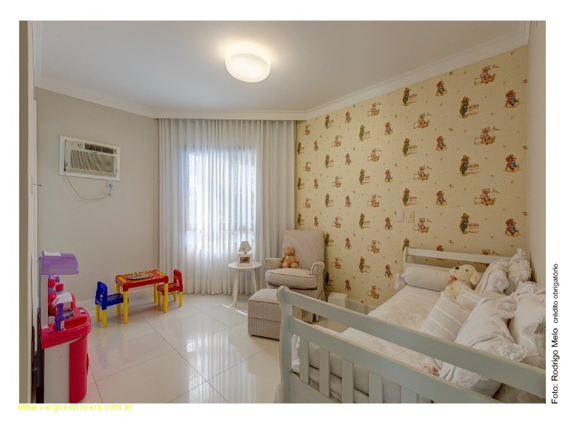 Apartamento à venda com 3 quartos, 165m² - Foto 11