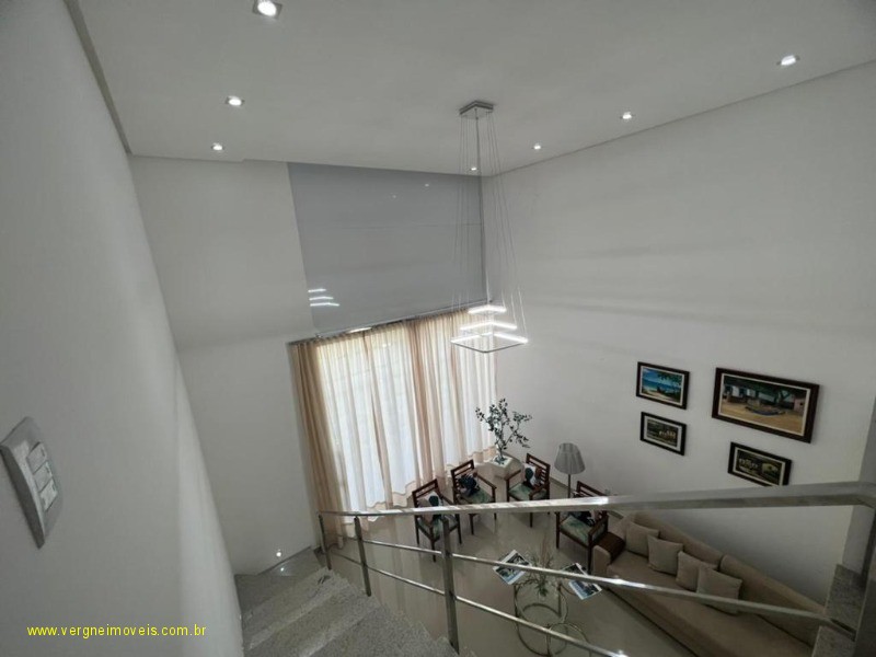 Casa de Condomínio à venda com 4 quartos, 320m² - Foto 27