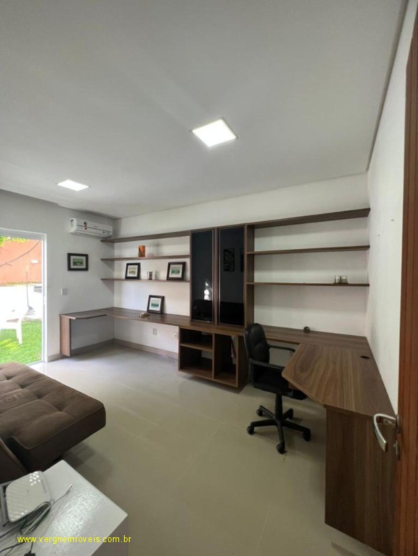 Casa de Condomínio à venda com 4 quartos, 320m² - Foto 14