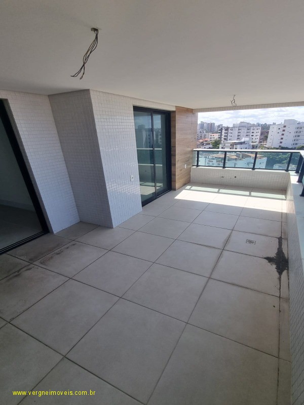 Apartamento à venda com 3 quartos, 117m² - Foto 16