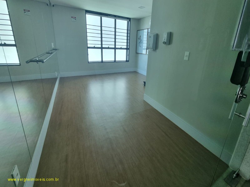 Apartamento à venda com 3 quartos, 117m² - Foto 25