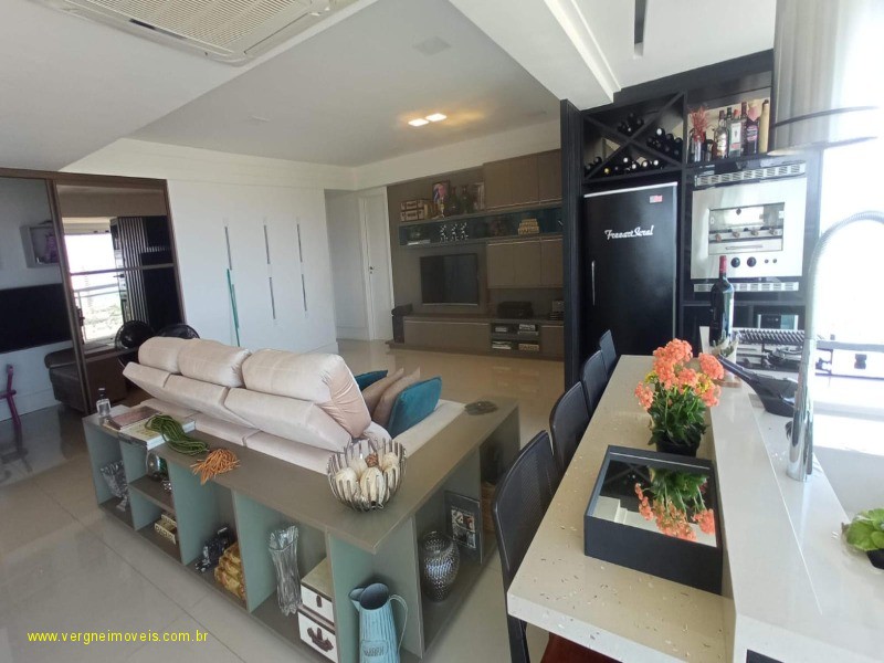 Apartamento à venda com 3 quartos, 145m² - Foto 6