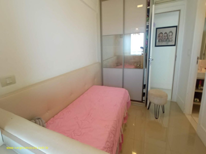 Apartamento à venda com 3 quartos, 145m² - Foto 20