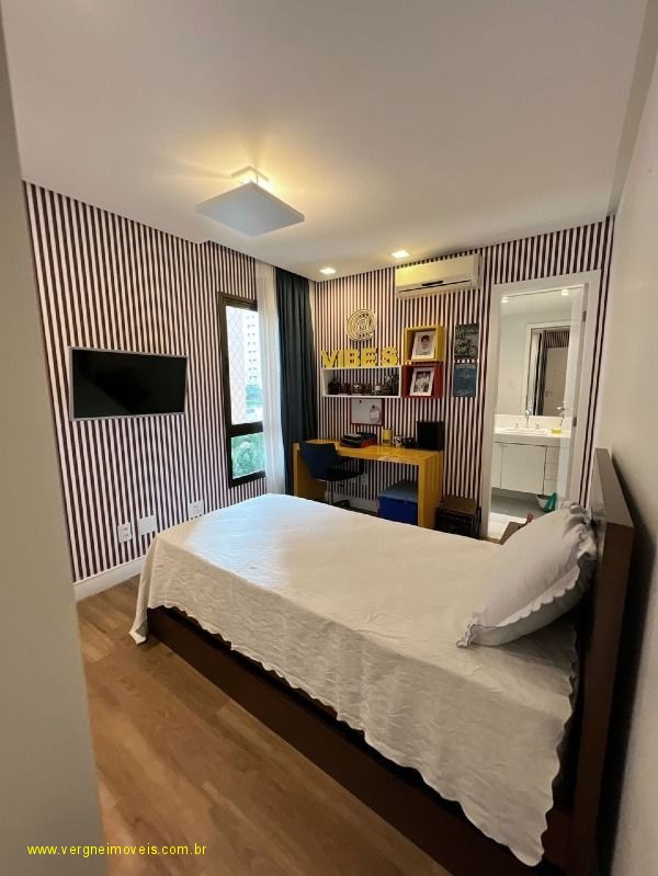 Apartamento à venda com 4 quartos, 142m² - Foto 15