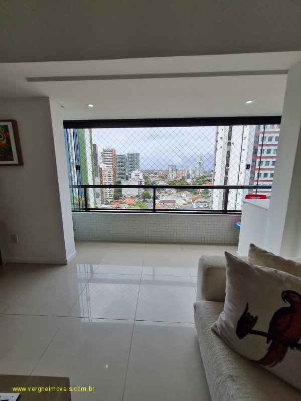 Apartamento à venda com 3 quartos, 277m² - Foto 13