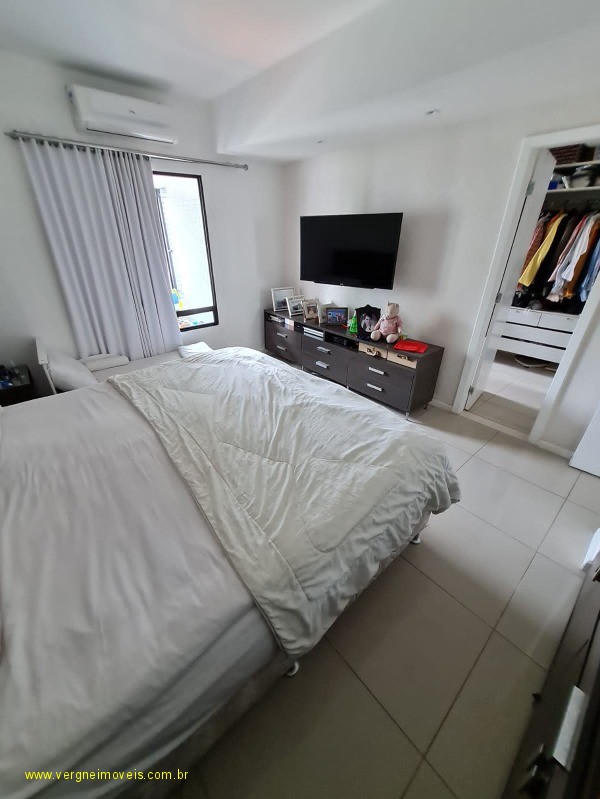 Apartamento à venda com 3 quartos, 277m² - Foto 21