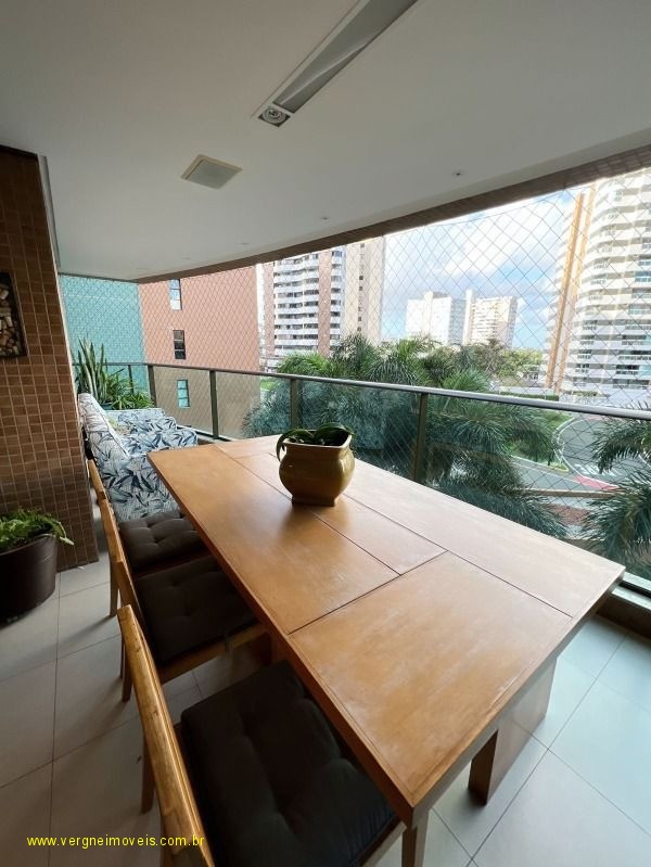 Apartamento à venda com 4 quartos, 142m² - Foto 3