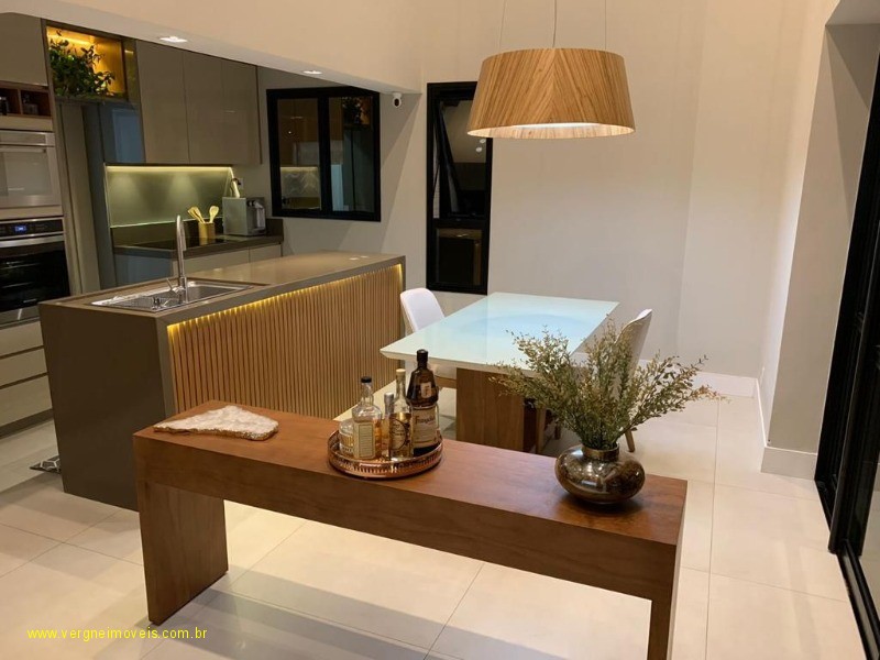 Apartamento à venda com 3 quartos, 122m² - Foto 11