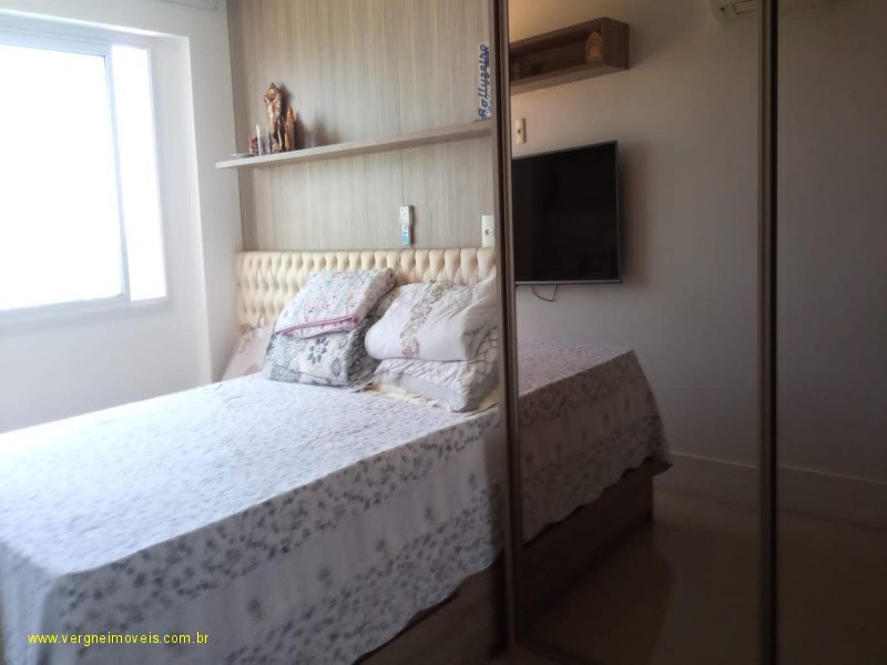 Apartamento à venda com 3 quartos, 145m² - Foto 19