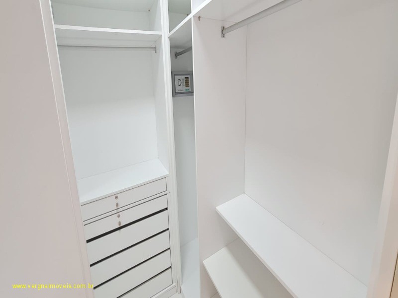 Apartamento à venda com 4 quartos, 225m² - Foto 23