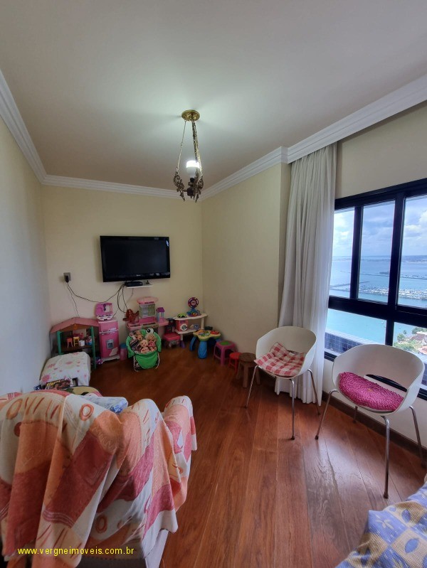 Apartamento à venda com 4 quartos, 278m² - Foto 25