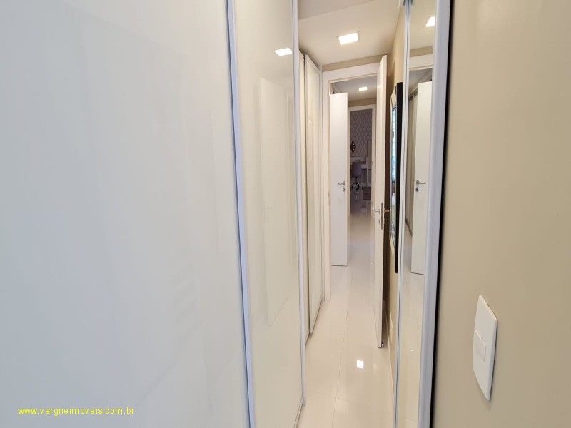 Apartamento à venda com 4 quartos, 225m² - Foto 26