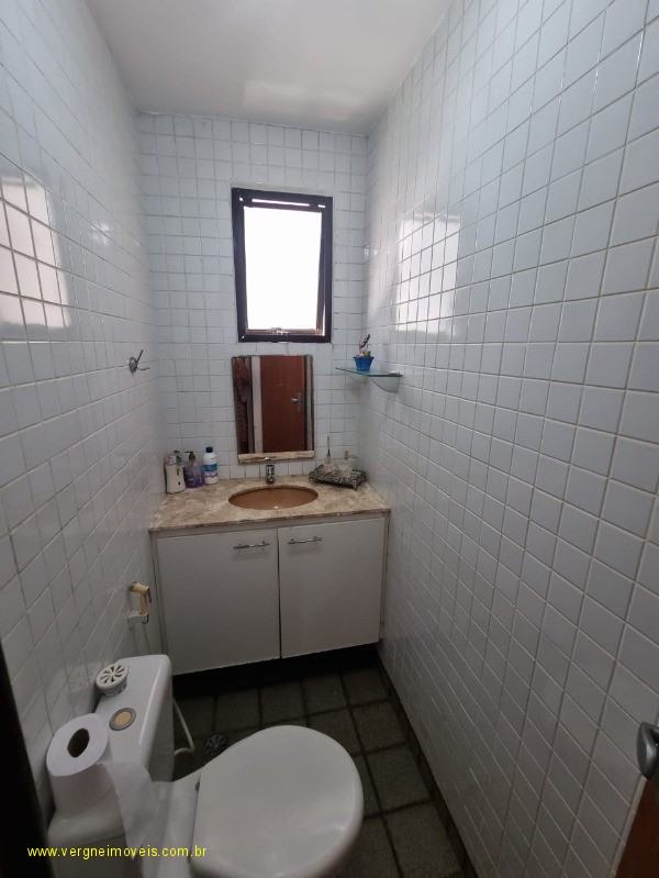 Apartamento à venda com 3 quartos, 117m² - Foto 17