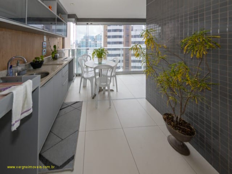 Apartamento à venda com 2 quartos, 78m² - Foto 14