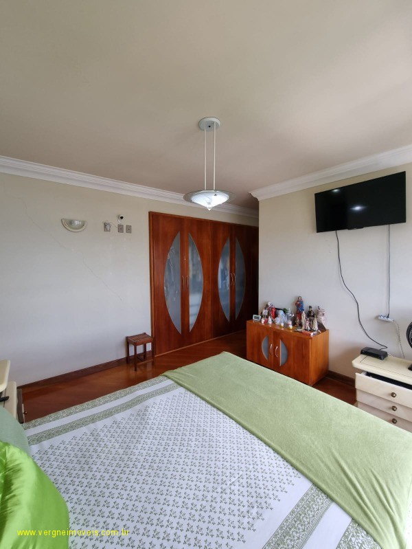 Apartamento à venda com 4 quartos, 278m² - Foto 18