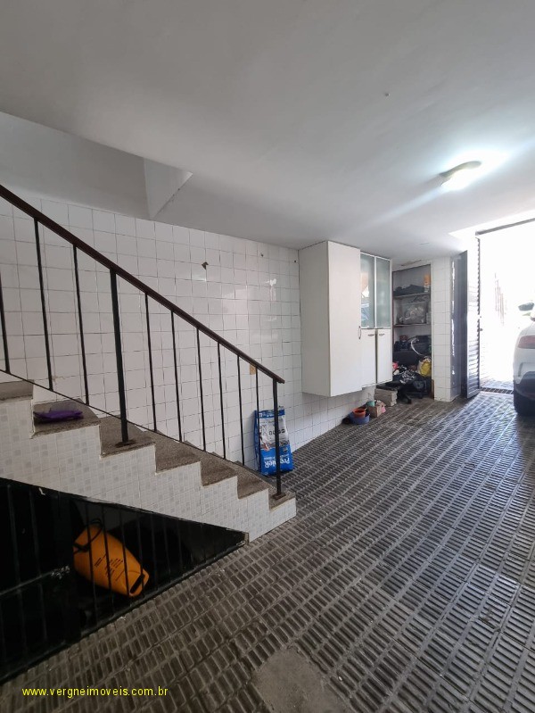 Apartamento à venda com 3 quartos, 117m² - Foto 11