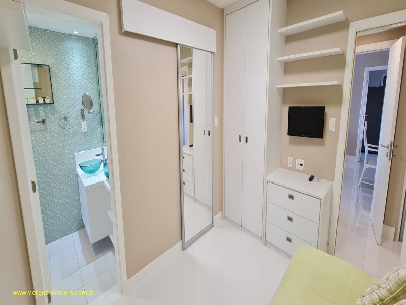 Apartamento à venda com 4 quartos, 225m² - Foto 15