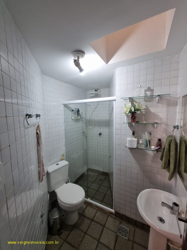 Apartamento à venda com 3 quartos, 117m² - Foto 18