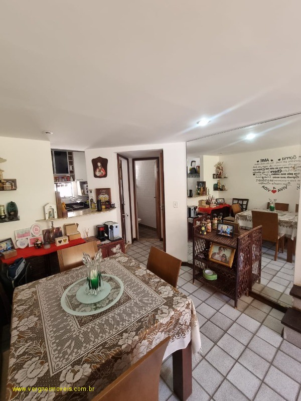 Apartamento à venda com 3 quartos, 117m² - Foto 4