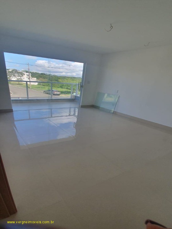 Casa de Condomínio à venda com 4 quartos, 300m² - Foto 19