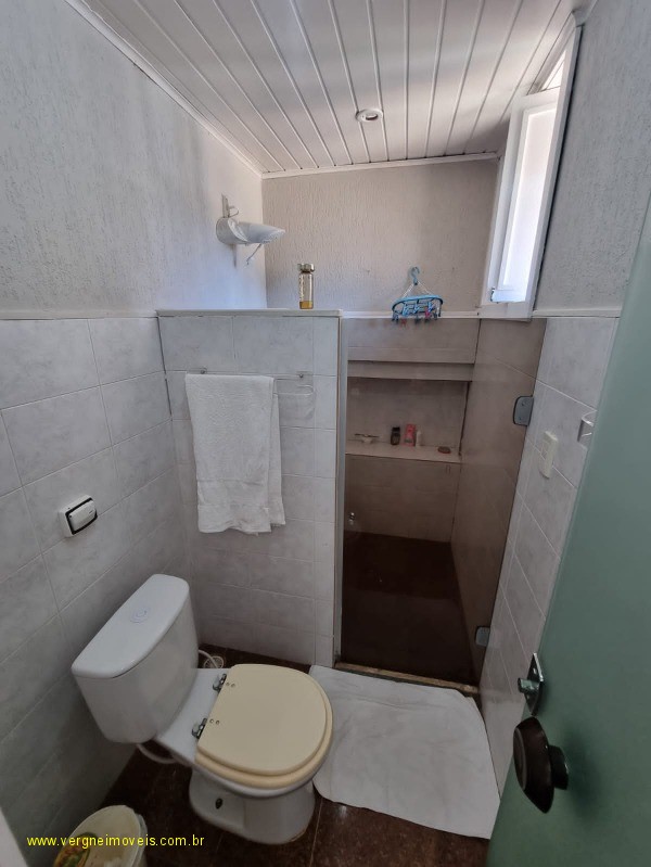 Casa de Condomínio à venda com 3 quartos, 220m² - Foto 34