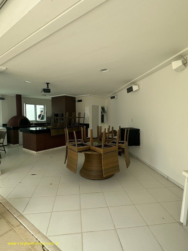 Casa à venda e aluguel com 5 quartos, 480m² - Foto 15