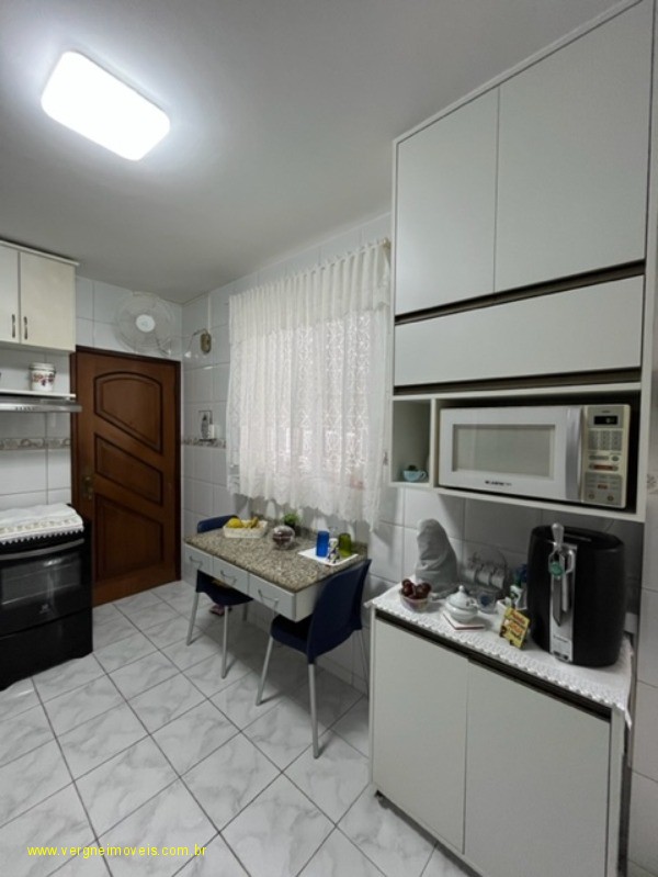 Apartamento à venda com 3 quartos, 97m² - Foto 30