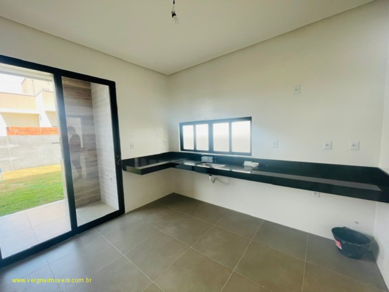 Casa de Condomínio à venda com 4 quartos, 160m² - Foto 16