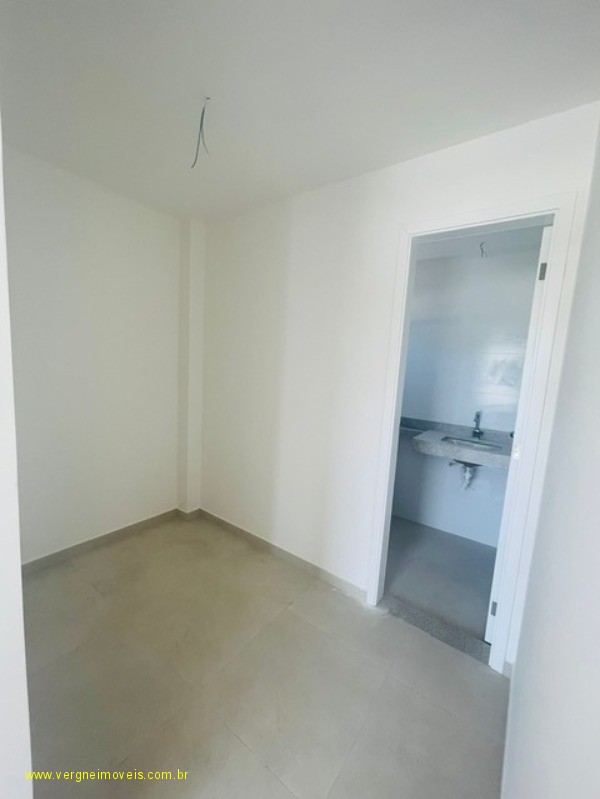 Casa de Condomínio à venda com 4 quartos, 160m² - Foto 13