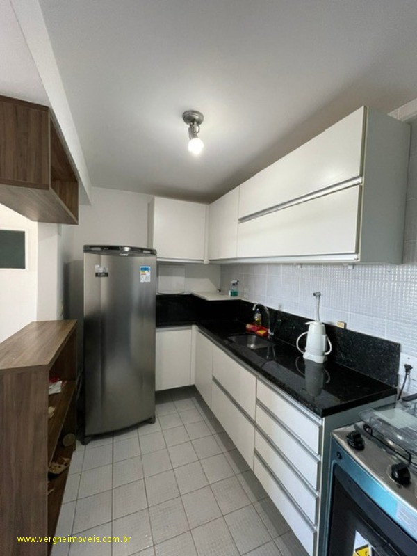 Apartamento à venda com 2 quartos, 60m² - Foto 15