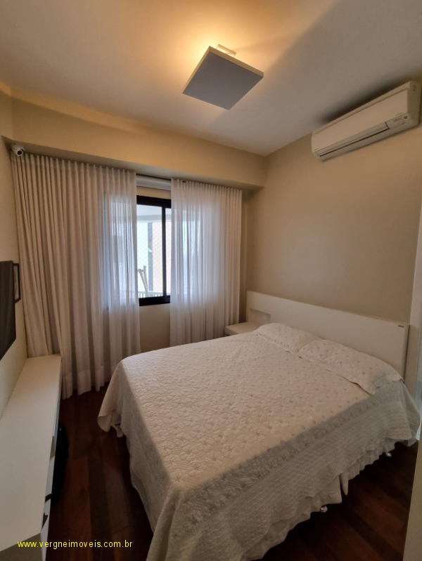 Apartamento à venda com 4 quartos, 280m² - Foto 11