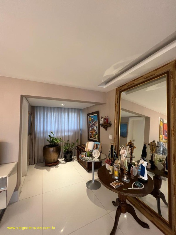 Apartamento à venda com 3 quartos, 187m² - Foto 42