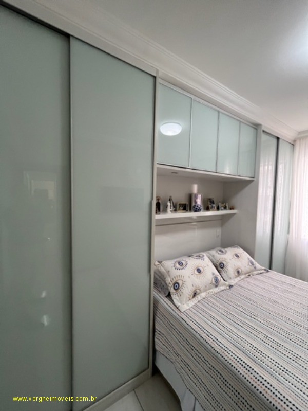 Apartamento à venda com 3 quartos, 97m² - Foto 15