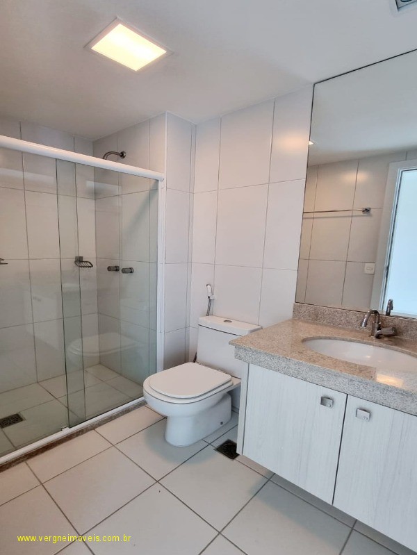 Apartamento à venda com 4 quartos, 226m² - Foto 20