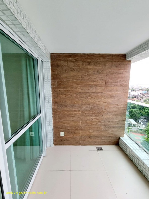 Apartamento à venda com 4 quartos, 226m² - Foto 8