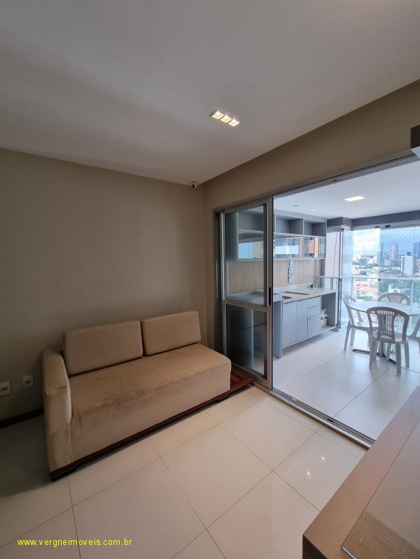 Apartamento à venda com 2 quartos, 78m² - Foto 1