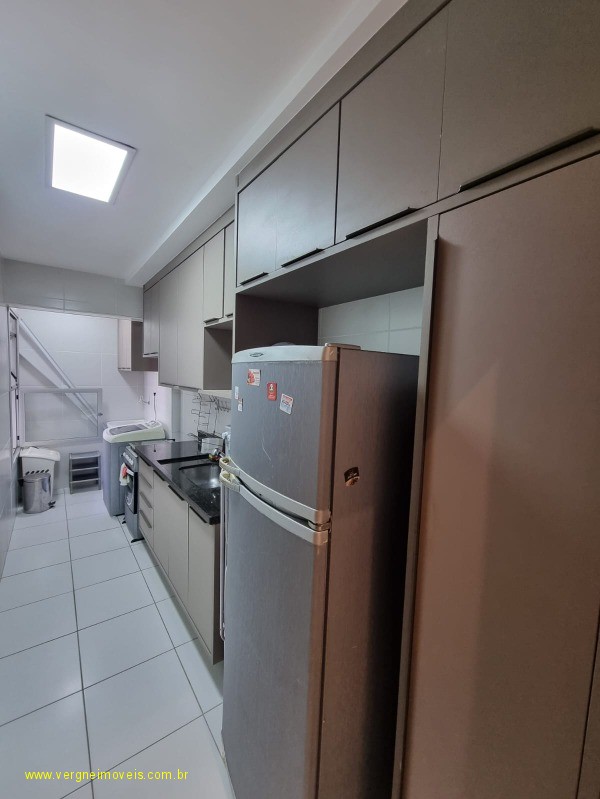 Apartamento à venda com 2 quartos, 78m² - Foto 26