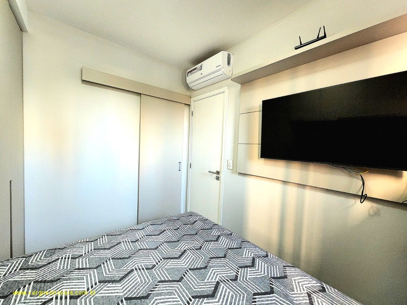 Apartamento à venda com 3 quartos, 116m² - Foto 9