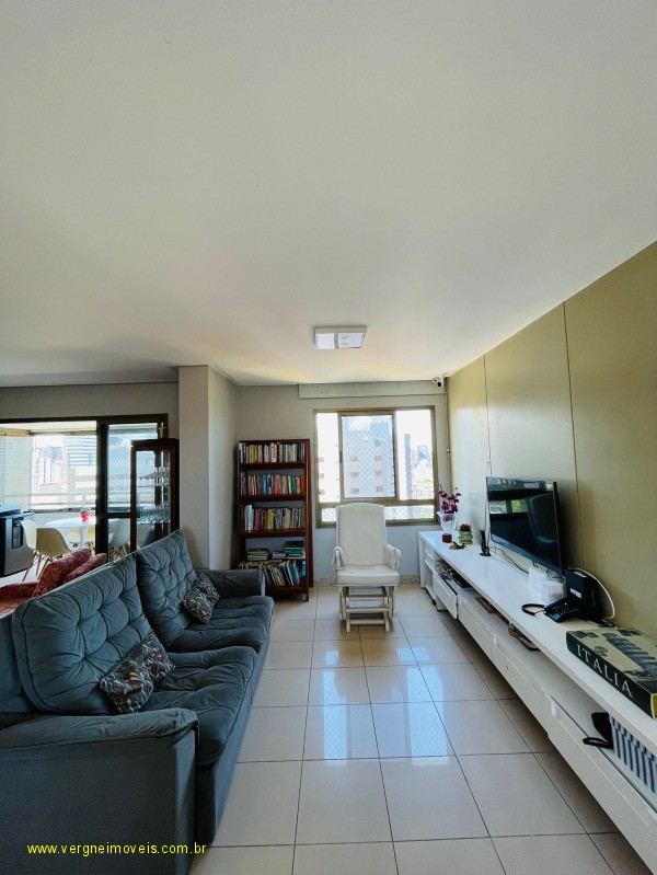 Apartamento à venda com 4 quartos, 129m² - Foto 9