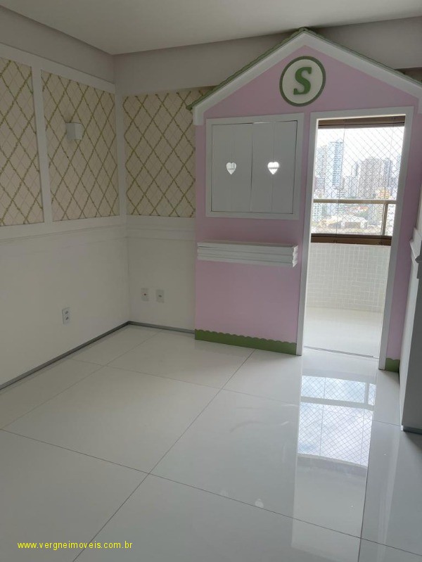 Apartamento à venda com 4 quartos, 190m² - Foto 15