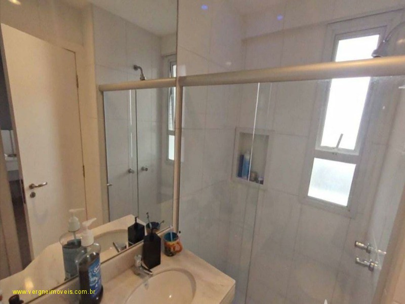 Apartamento à venda com 4 quartos, 188m² - Foto 23