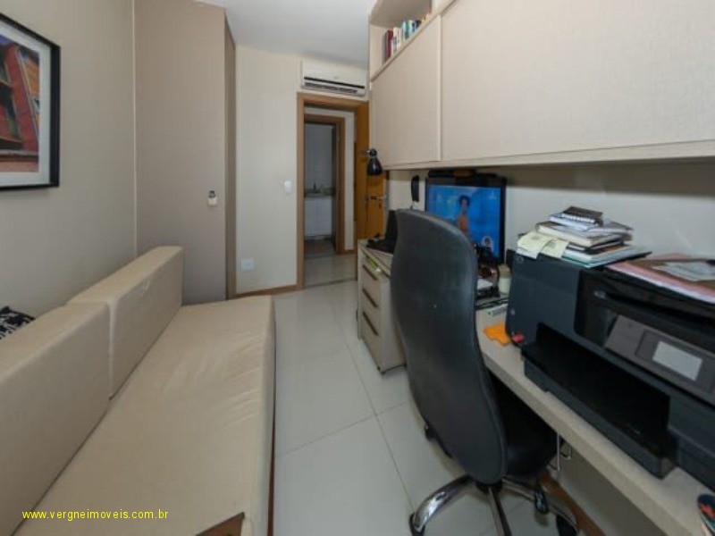 Apartamento à venda com 2 quartos, 76m² - Foto 9