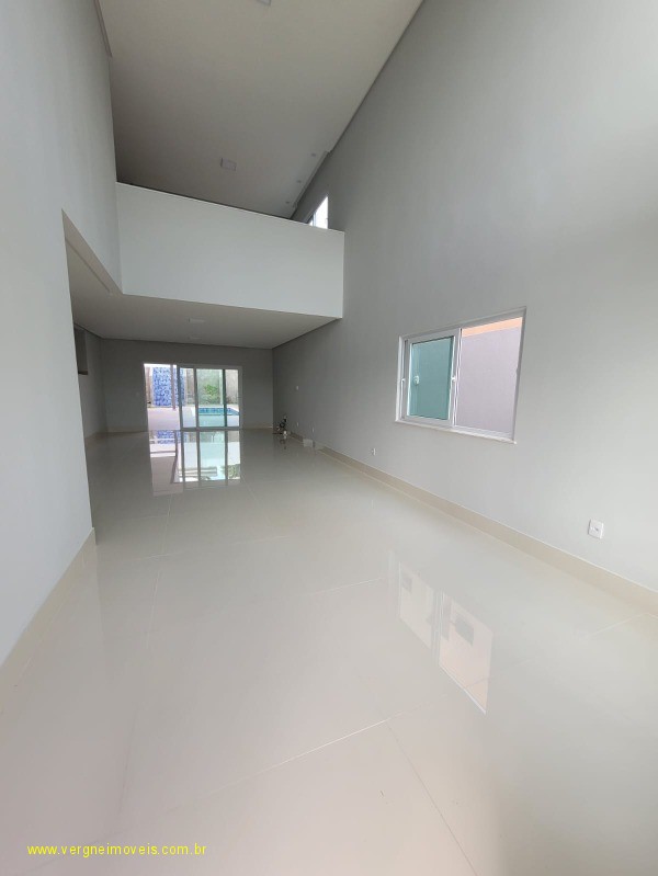 Casa à venda com 4 quartos, 369m² - Foto 7