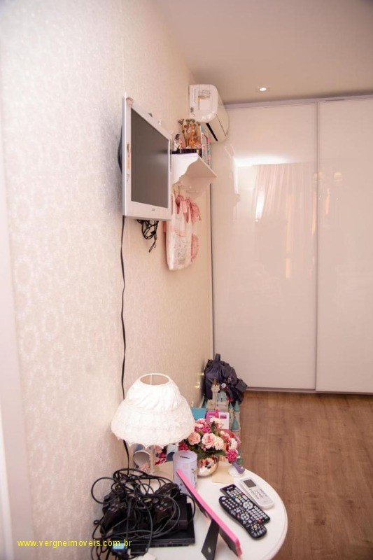 Apartamento à venda com 4 quartos, 310m² - Foto 30